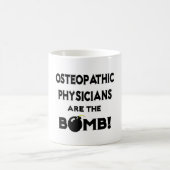 Osteopathische artsen zijn de bom! koffiemok (Center)