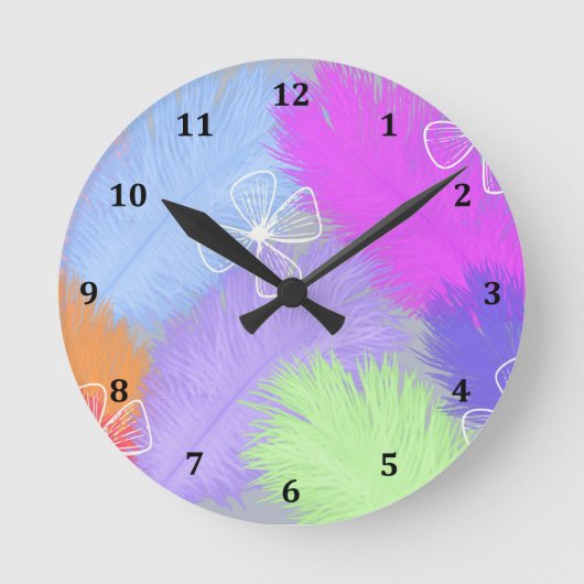 Ostrich Feathers & Flowers Wall Clock Ronde Klok (Voorkant)