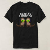 Otter Bookworm Reading Gift Animal Otter T-shirt (Design voorkant)