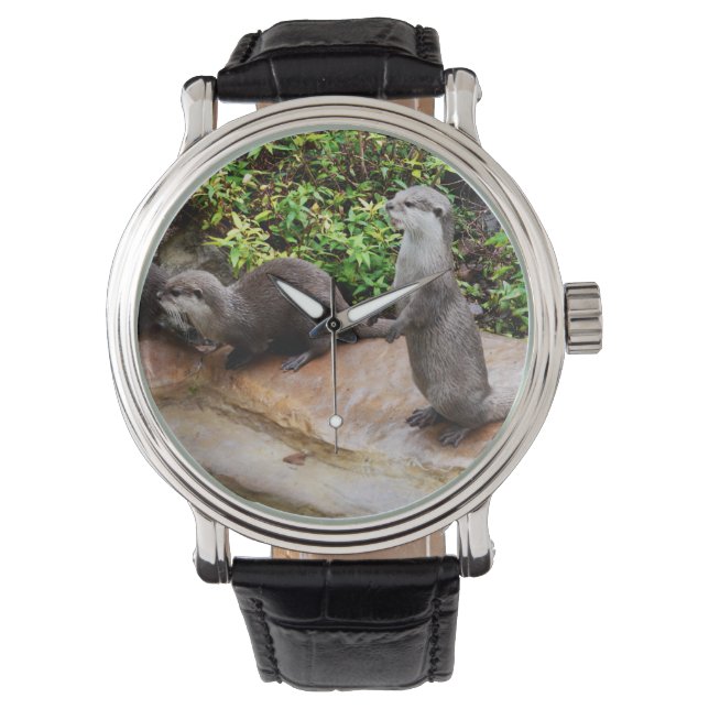 Otter praat, horloge (Voorkant)