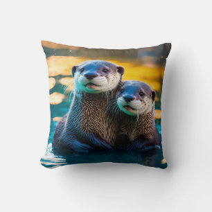 Ottered in Love: Baby Otters knuffelen in gloeiend Kussen