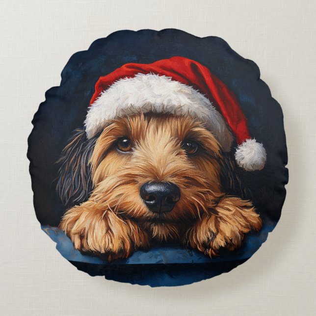 Otterhound in een kerstmuts rond kussen (Voorkant)