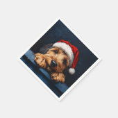 Otterhound in een kerstmuts servet (Hoek)