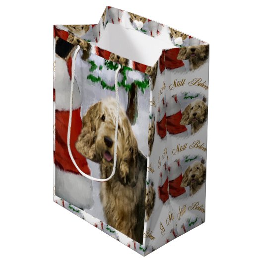 Otterhound Kerstmis Medium Cadeauzakje (Voorkant Gekanteld)