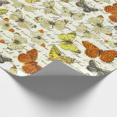 Oud Beige Geel Vlinder Patroon Schrift Cadeaupapier (Hoek)