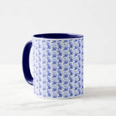 Oud Blauw en Wit Bloemmotief Mok (Voorkant links)
