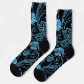 Oud bloempatroon zwart op blauw sokken (Links)