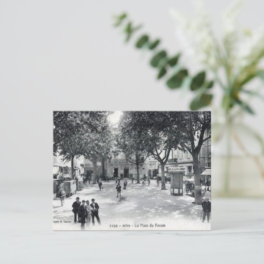 Oud Briefkaart - Arles, Bouches-du-Rhône (Staand voorkant)