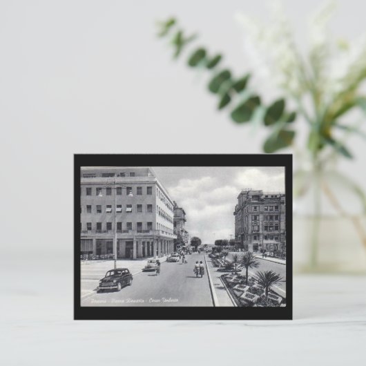 Oud Briefkaart - Pescara, Piazza Renascita en Cors (Staand voorkant)