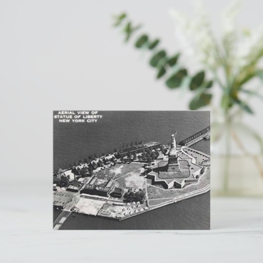 Oud Briefkaart - Vrijheidsbeeld - Luchtruim Uitzic (Staand voorkant)