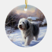 Oud Engels Sheepdog Laat het sneeuwen Kerstmis Keramisch Ornament (Voorkant)
