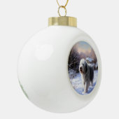 Oud Engels Sheepdog Laat het sneeuwen Kerstmis Keramische Bal Ornament (Links)