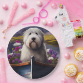 Oud Engels Sheepdog op Paddle: een Schilderachtig  Papieren Bordje (Feest)