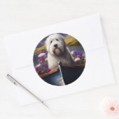 Oud Engels Sheepdog op Paddle: een Schilderachtig Ronde Sticker (Envelop)