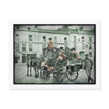 Oud-fashioned Mail Cart