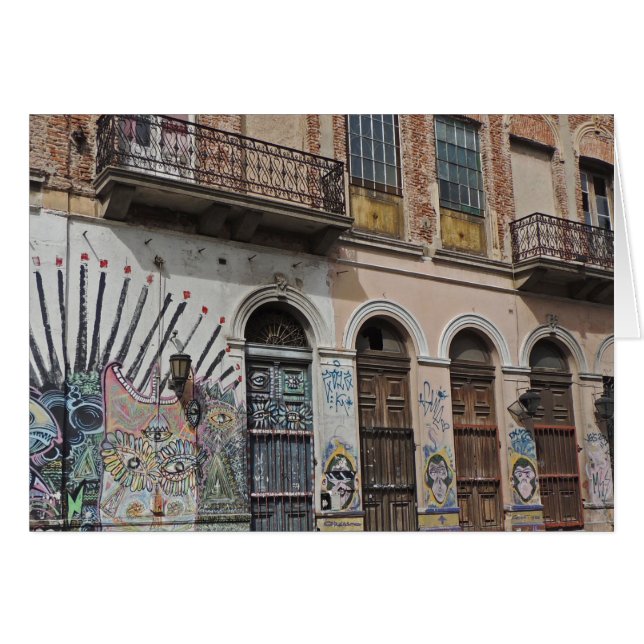 Oud gebouw met Balconies Graffiti & Deuren (Voorkant Horizontaal)