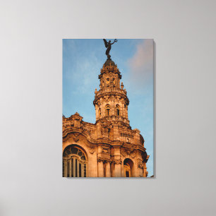 Oud gebouw Spire, Havana, Cuba Canvas Afdruk