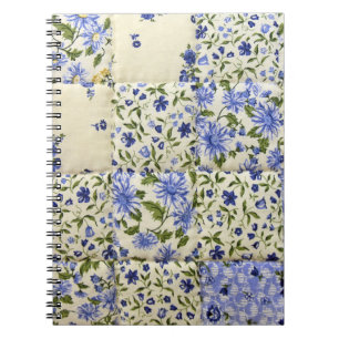 Oud-gefaseerd blauw Floral Quilt Pattern Notitieboek