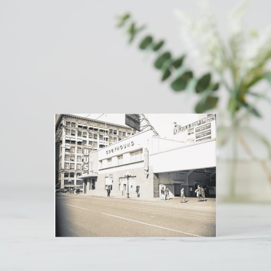 Oud Greyhound Depot Briefkaart (Staand voorkant)