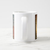 Oud Kerstfeest, kind dat zich verwarmt bij de open Grote Koffiekop (Achterkant)