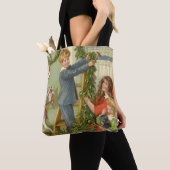 Oud Kerstmis, Victoriaanse kinderen versieren Tote Bag (Dichtbij)