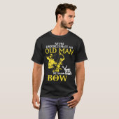 Oud Man Archery Compound Bow Deer Elk Big Game Hun T-shirt (Voorkant volledig)