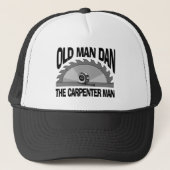 Oud Man Dan Carpenter Man Lumber Builder Funny Trucker Pet (Voorkant)