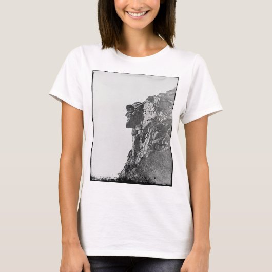 Oud Man in het T-shirt van de Mountain Women (Voorkant)