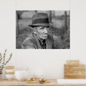 Oud man in pet roken  zwart-wit foto poster (Keuken)