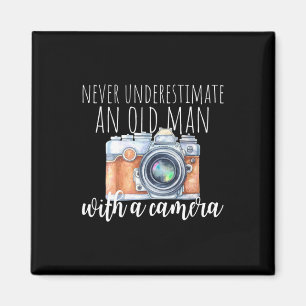 Oud Man met camera Magneet