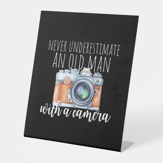 Oud Man met camera Reclamebord Met Voetstuk (Voorkant)
