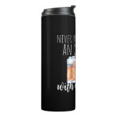 Oud Man met camera Thermosbeker (Gedraaid links)