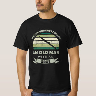 Oud Man met een Oboe Music Papa Gift T-shirt