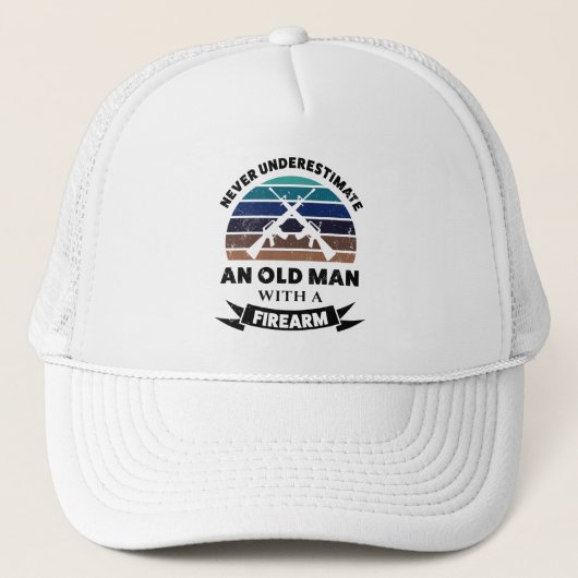 Oud Man met Firearm Funny Gift Dad Trucker Pet (Voorkant)