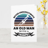 Oud Man met Trumpet Funny Gift Dad Kaart (Gele Bloem)