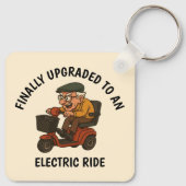 Oud Man op scooter Sleutelhanger (Achterkant)