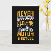 Oud Man op trike Kaart (Gele Bloem)