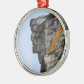 Oud Man van de Berg in Herfst Metalen Ornament (Links)