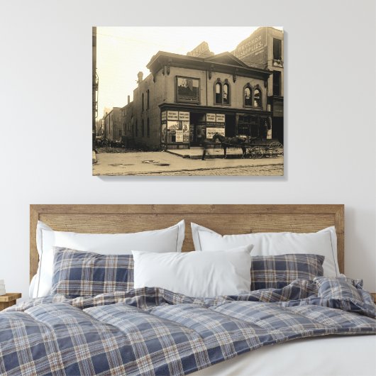 Oud Milwaukee 1912 Diller's apotheek McGreal Bldg Canvas Afdruk (Insitu (Slaapkamer))