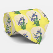 Oud Pasen, Paarse Tuin Iris Bloemen Stropdas (Opgerold)