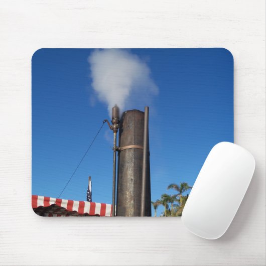 oud stoomfluitje met een witte pluim stoom muismat (Met muis)