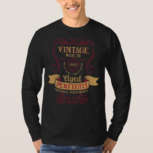  oud T-shirt gemaakt in 1942 (Voorkant)