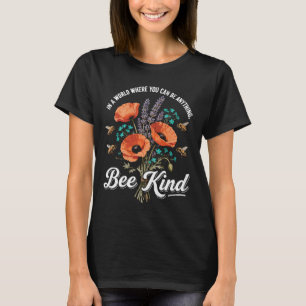 Oud T-shirt met Bij en Wilde Bloemen