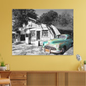 Oud tankstation canvas afdruk (Insitu (Woonkamer))