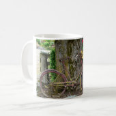 Oude Antiek fiets met ventilatormand Koffiemok (Voorkant links)