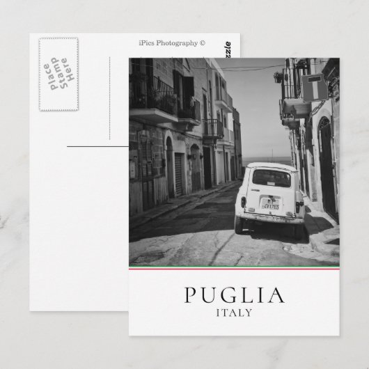 Oude auto in een straat in Italië in zwart-wit Briefkaart (Voorkant / Achterkant)