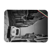 Oude auto in een straat in Italië met zee Magneet (Horizontaal)