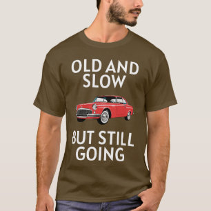 Oude auto rijdt nog t-shirt