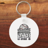 Oude Baseball Papi Versleten Vader T-shirt Ontwerp Sleutelhanger (Voorkant)