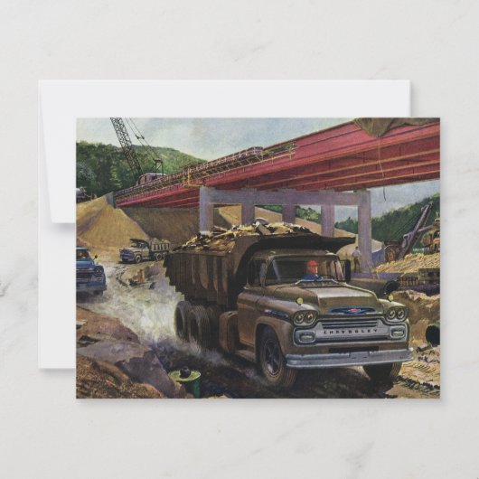 Oude bedrijfsdumptruck op een bouwplaats (Voorkant)